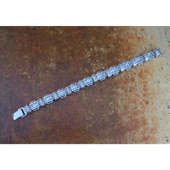 Sterling Silver and CZ Unisex Bracelet by RII - Picture 3 of 10